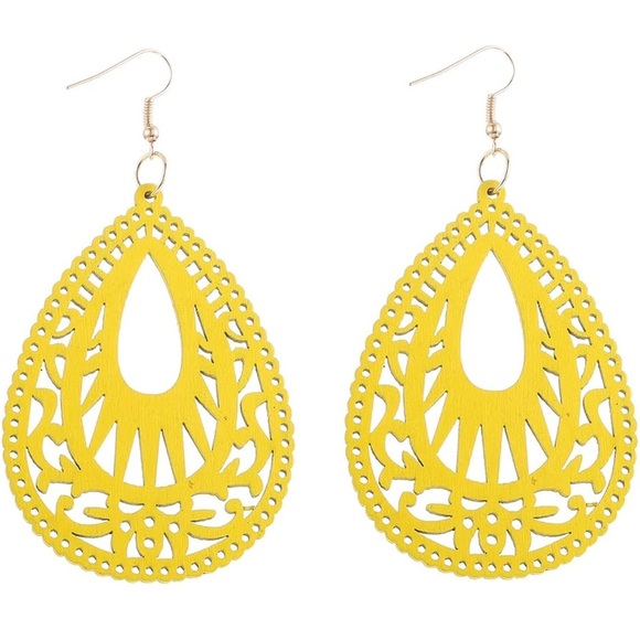 Amazon Jewelry - Yellow Teardrop Dish Hook Earrings